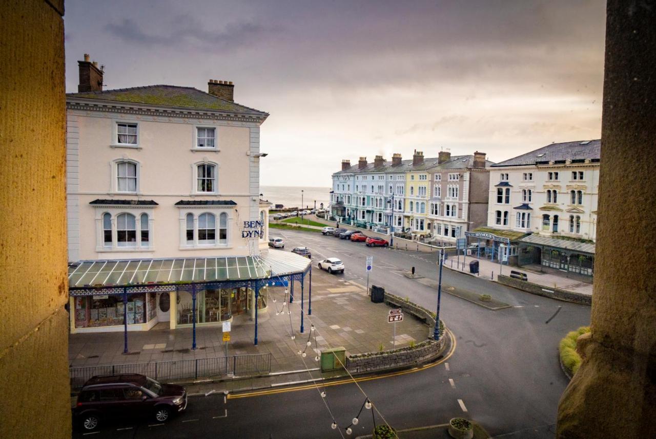 Cornerhouse Apartments ランディドノー エクステリア 写真