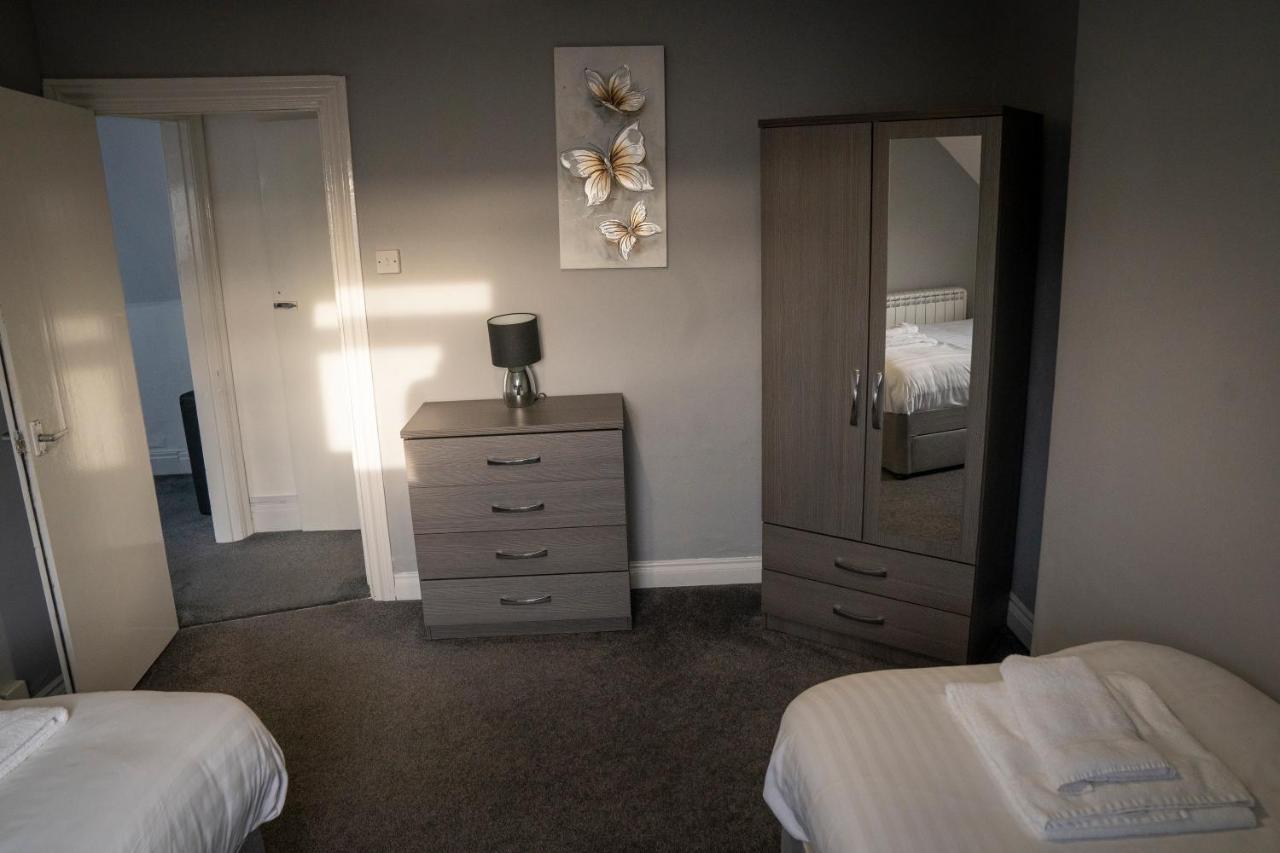 Cornerhouse Apartments ランディドノー エクステリア 写真