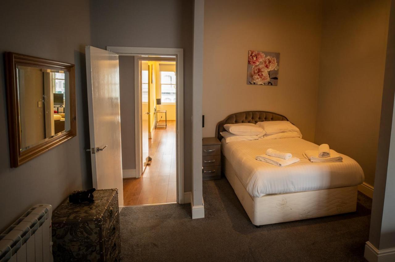 Cornerhouse Apartments ランディドノー エクステリア 写真